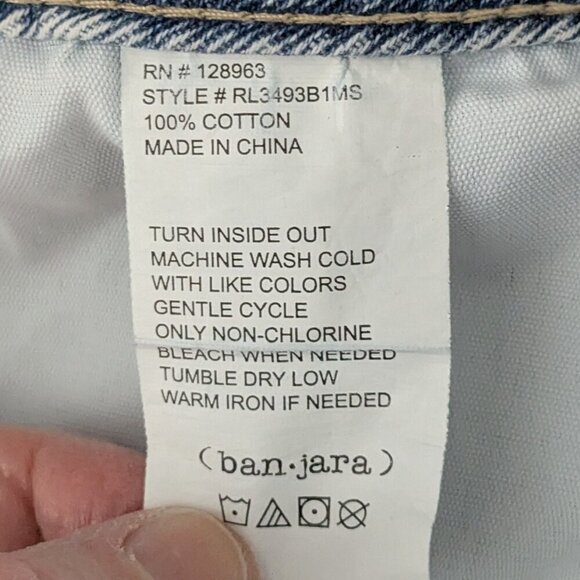 BAN-JARA Light Blue Denim Mid-Rise Cut-Off Jean Shorts; Size 9 / 28 - Picture 4 of 4